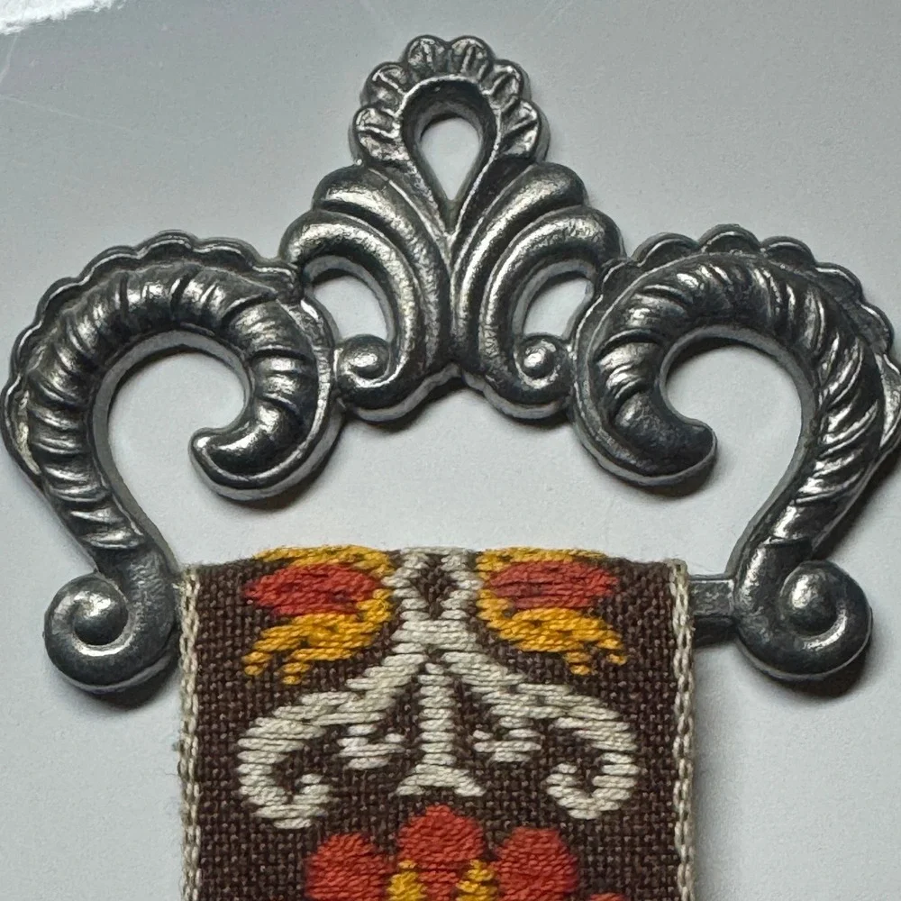 Vintage Decorative Wall Hanging Scenic Town Cityscape Embroidered Ribbon Germany